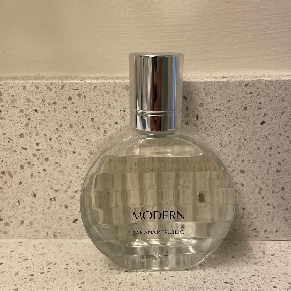 Women’s perfume